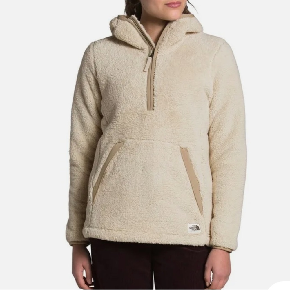 The North Face Campshire 2.0 Fleece Hoodie. Size M.  Sand/Khaki color. Like new!